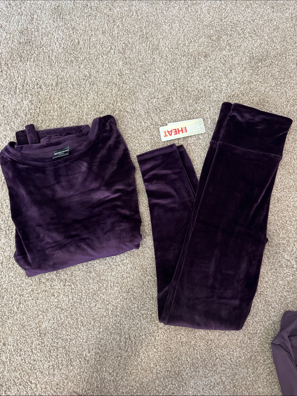 NWT 32 Degrees Velour Loungewear Set, size Medium